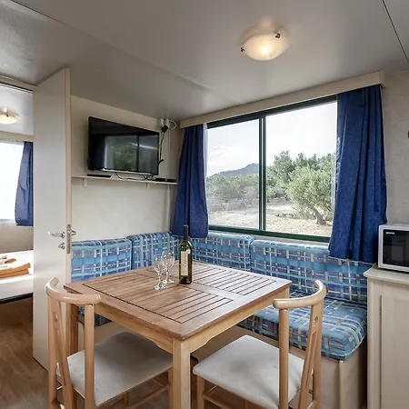 Camp Kopito