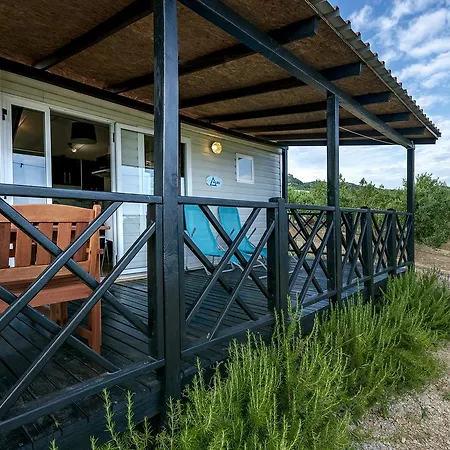 캠프장 Camp Kopito *