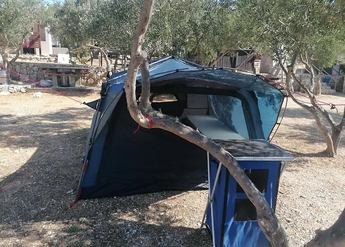 Camp Kopito * Хвар