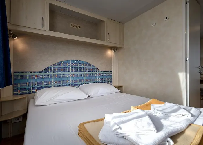 Кемпінг Camp Kopito Хвар